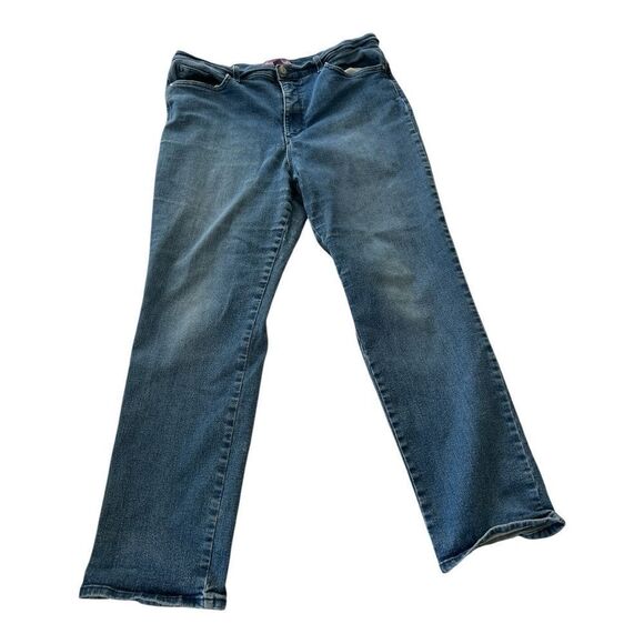 Women's Gloria Vanderbilt Amanda Jeans size 18 - Picture 1 of 4